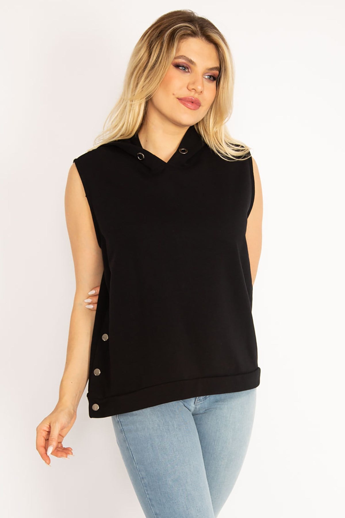Kadın Lacivert Yanı Çıtçıt Yırtmaçlı Kapşonlu Kolsuz Sweatshirt 65N34829