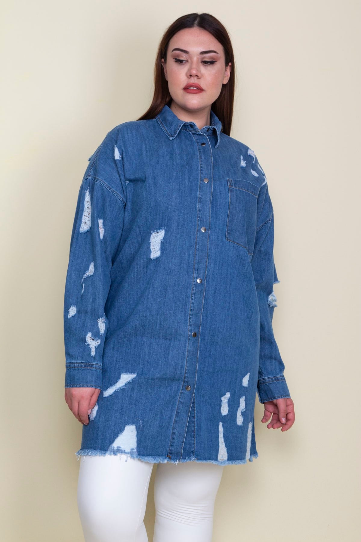 Kadın Mavi Yırtık Detaylı Salaş Kesim Oversize Kot Tunik Ceket 65N28046