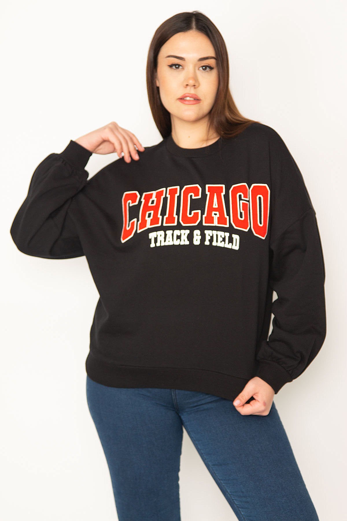 Kadın Siyah Nakış Detaylı Ribanalı Sweatshirt 65N31390