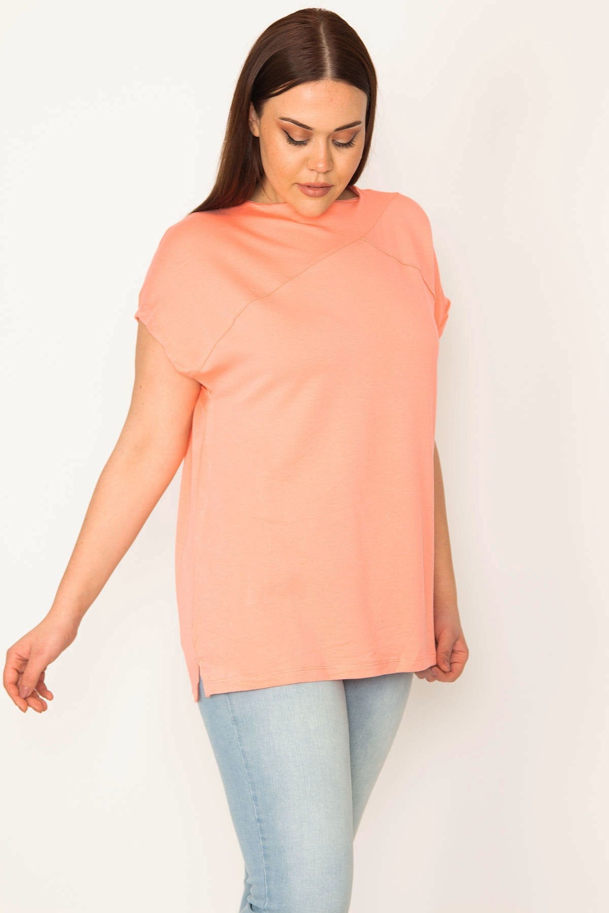 KADIN YAVRUAĞZI PAMUKLU KUMAŞ ARKA SİM ŞERİTLİ BLUZ