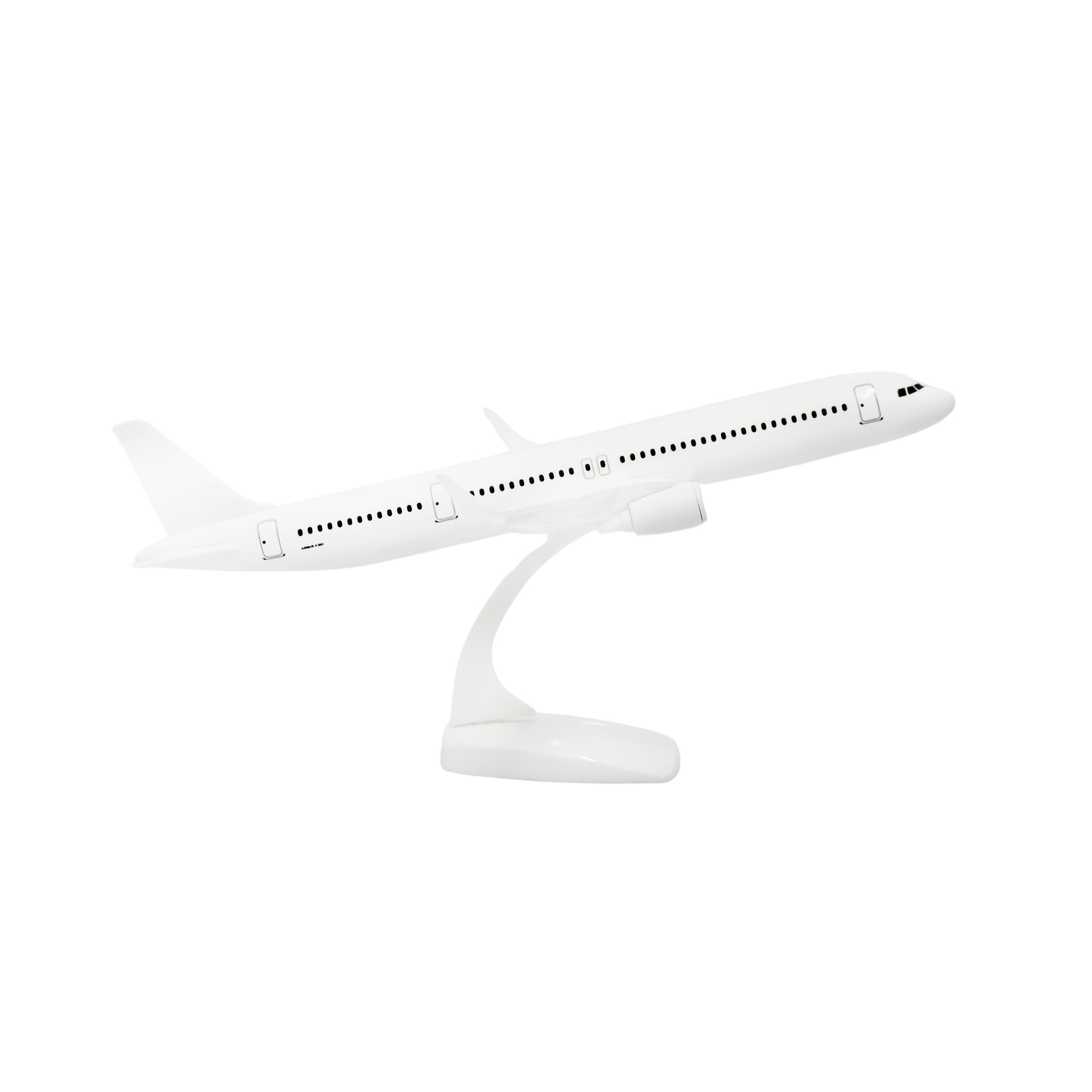 Zekupp Airbus A321 1/200 Ölçek  Beyaz Tasarım Plastik Maket Uçak
