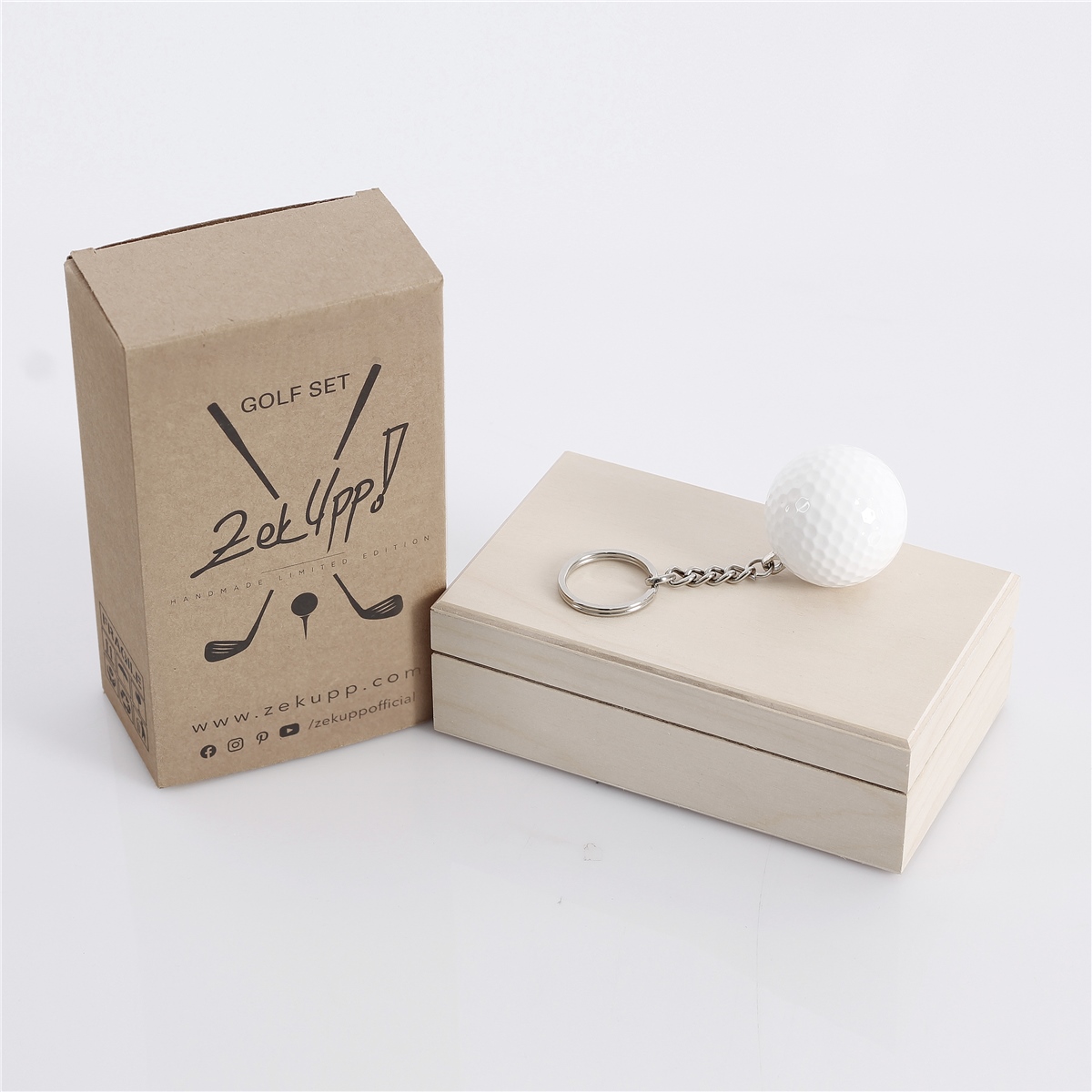 Zekupp Golf Topu Anahtarlık, El Yapımı İsimli Anahtarlık, Hediyelik Anahtarlık, 2 Renk Seçeneği: Beyaz Kırmızı, El Yapımı Metal Anahtarlık