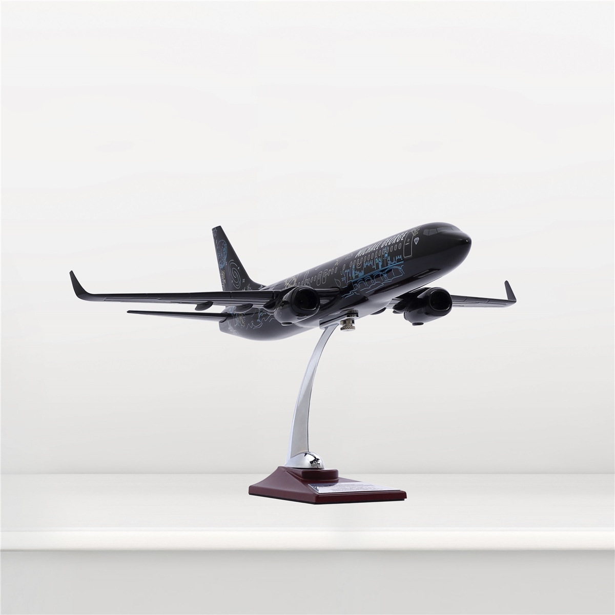Zekupp - Maket Uçak - Boeing 737-800 1/100 - SİYAH DESENLİ ÖZEL TASARIM Model Uçak