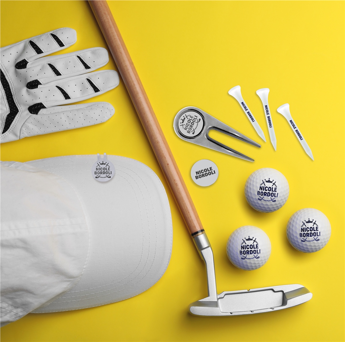 Zekupp Profesyonel 8 Golf Topu 10 Tee İşaretleyici ve Şapka Klipsli Ahşap Kutu Golf Seti