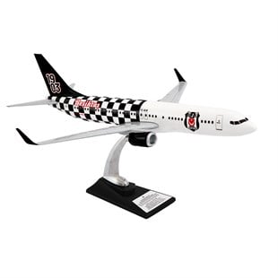 Zekupp Boeing 737-800 1/100 Ölçek Beşiktaş Lisanslı Damalı Tasarım Maket Uçak