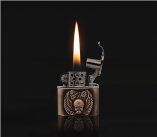 Zekupp Joker Çakmak - Zippo Kuru Kafa Tasarımlı Çakmak