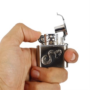 Zekupp Joker Çakmak - Zippo Yılan Tasarımlı Çakmak