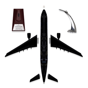 Zekupp - Maket Uçak - Airbus A330-300 1/200 - SİYAH DESENLİ ÖZEL TASARIM Model Uçak