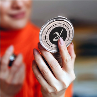 Zekupp Retro R Harfli İşlemeli Makyaj Aynası