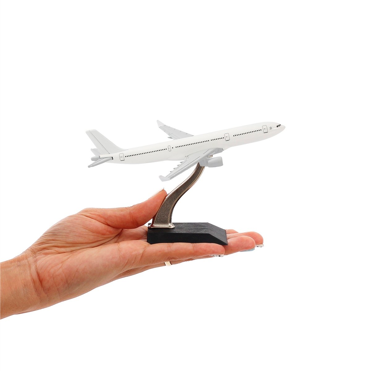 Zekupp - Maket Uçak - Airbus A330-300 1/400 Metal Gövde - BEYAZ ÖZEL TASARIM Model Uçak