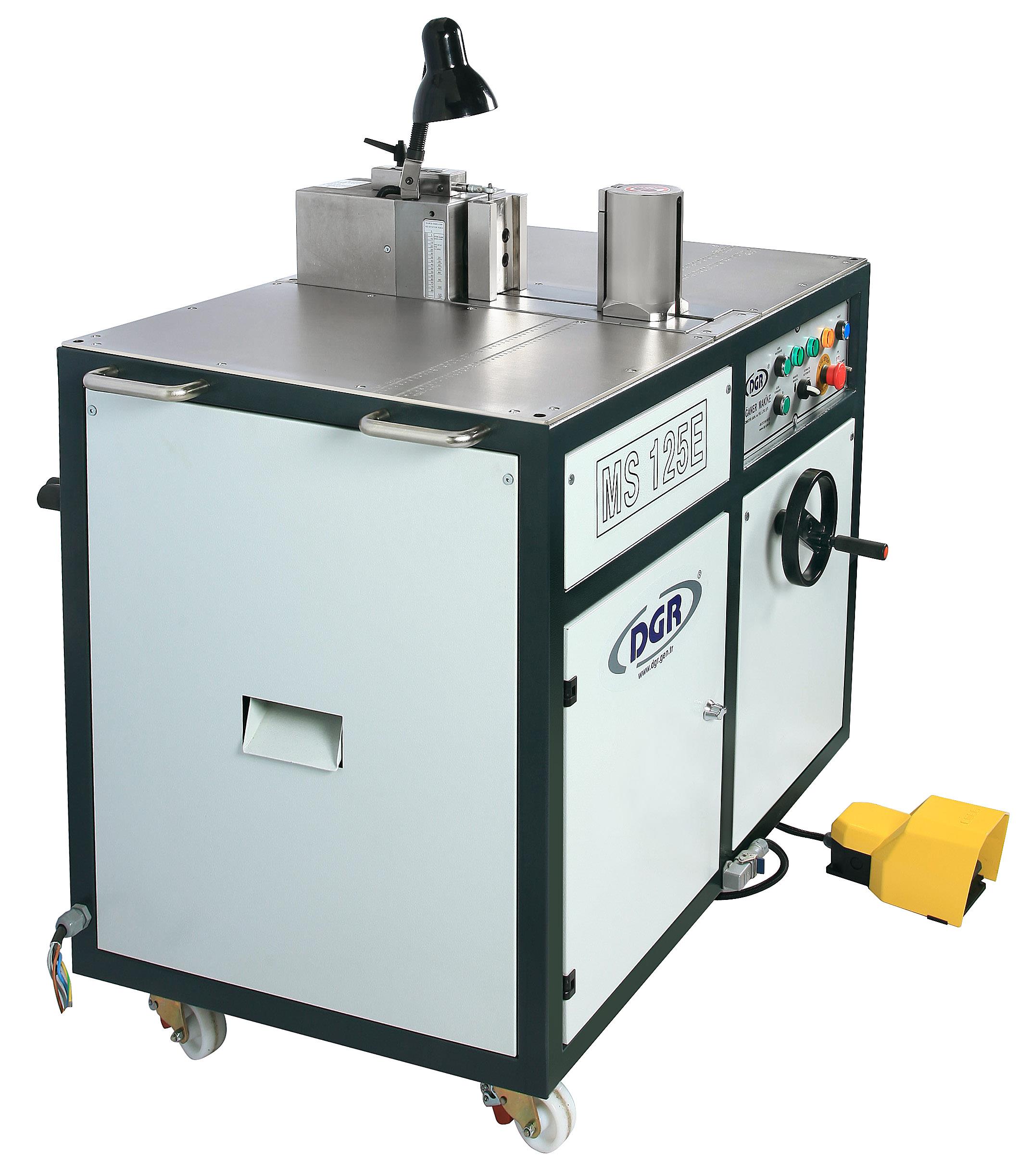 EKONOMİK BARA KESME, DELME, BÜKME MAKİNESİ 12x125 mm 