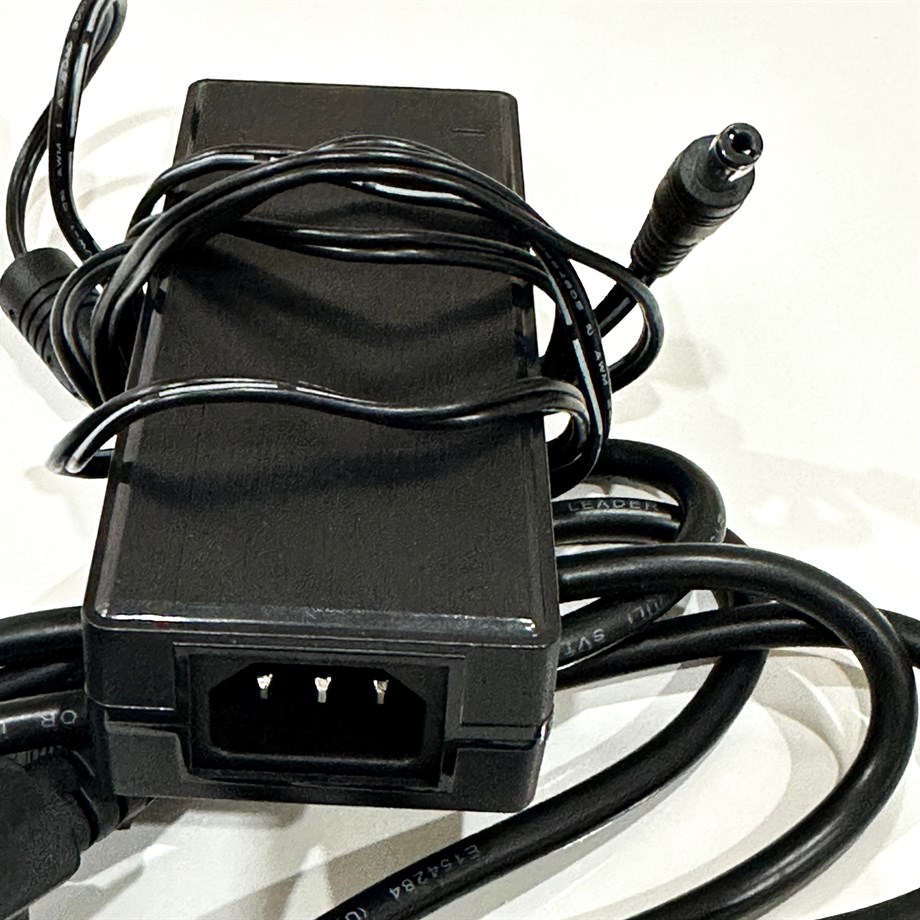 Switching Adaptör SW-20171205000 12V 5A 60W