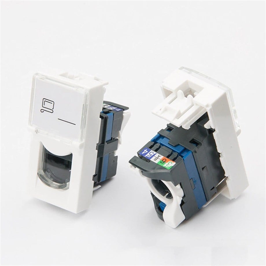 LEGRAND 076561 LSC6 RJ45,UTP,CAT6 BAKIR DATA PRİZLegrandAğ Kabloları ve AdaptörleriB03484