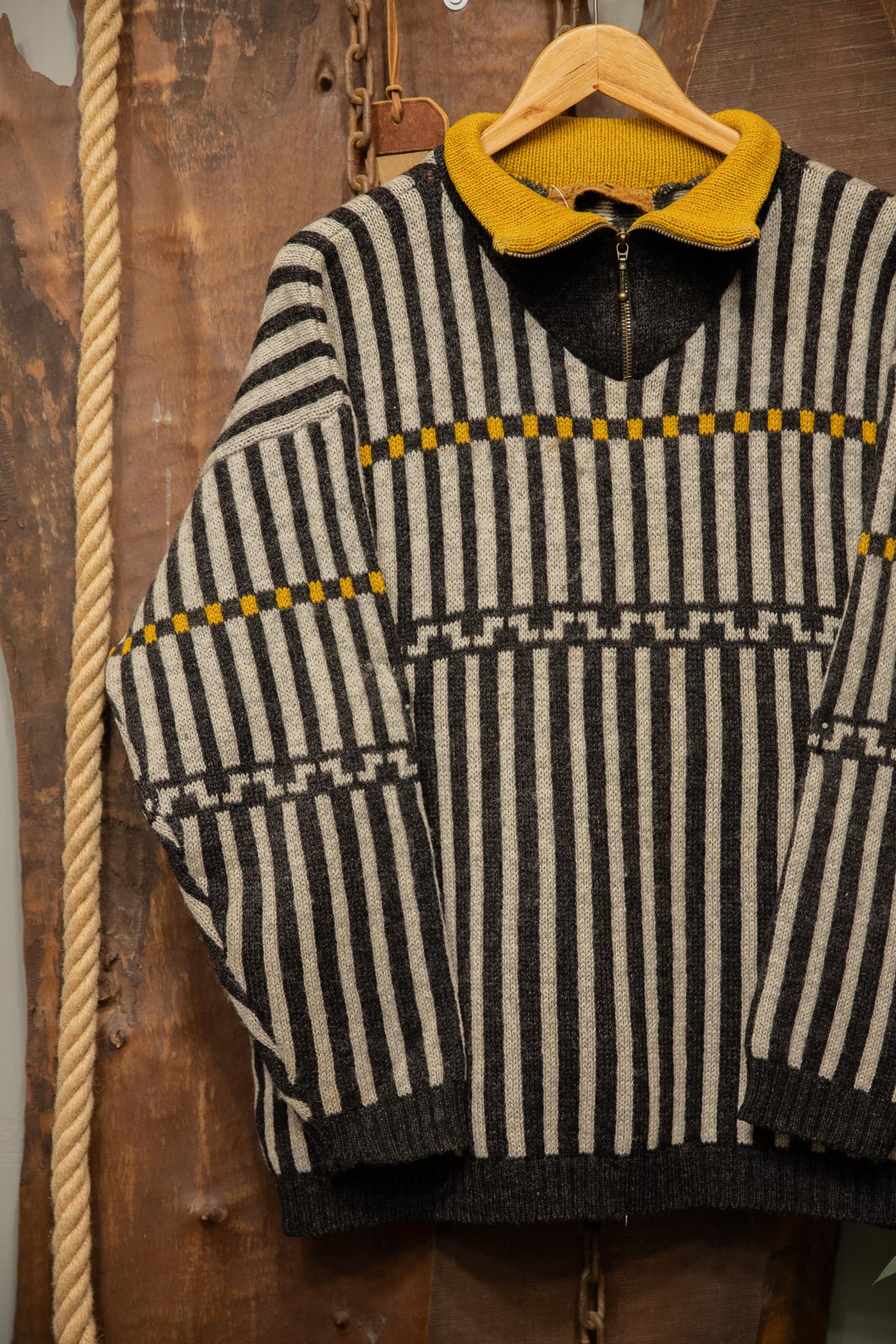 80s/90s Nordic Style Oversize Kazak