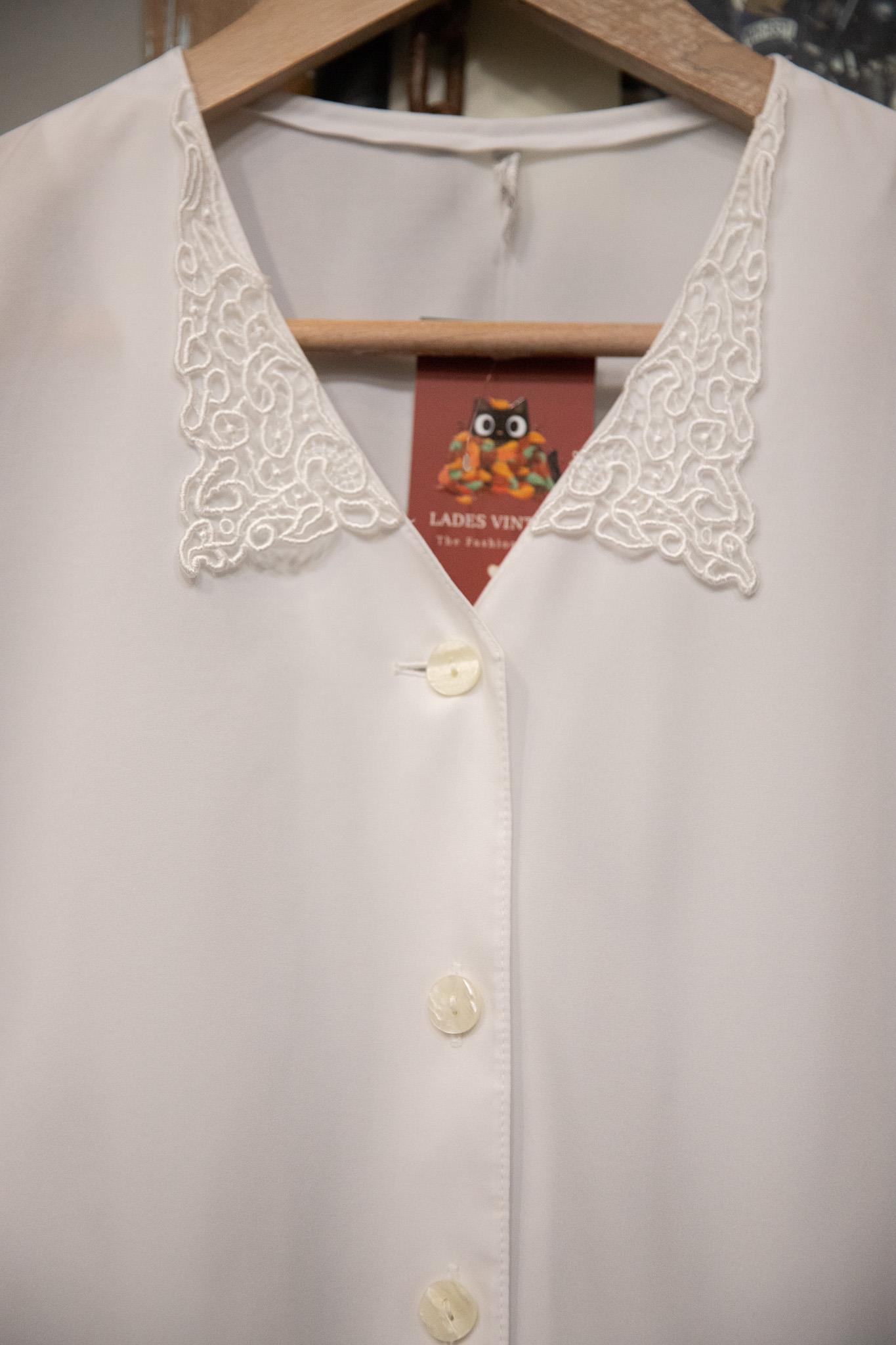 90s Dantel Yaka Kadın Gömlek