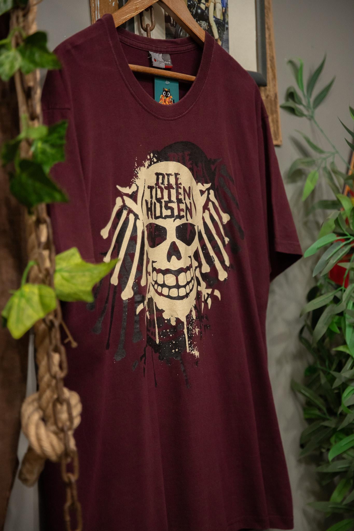 90s T-Shirt