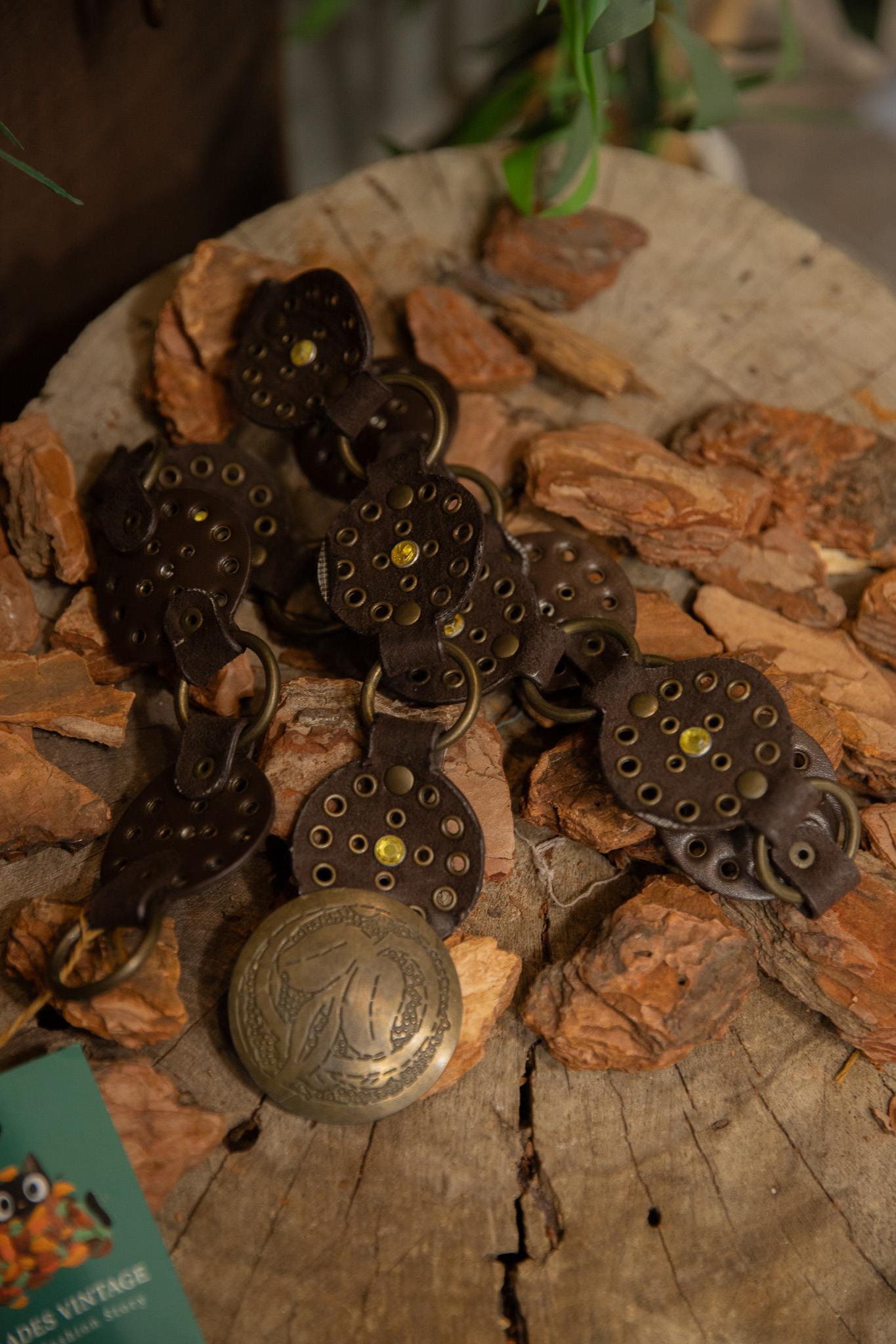 90s Zincirli Metal Deri Kemer