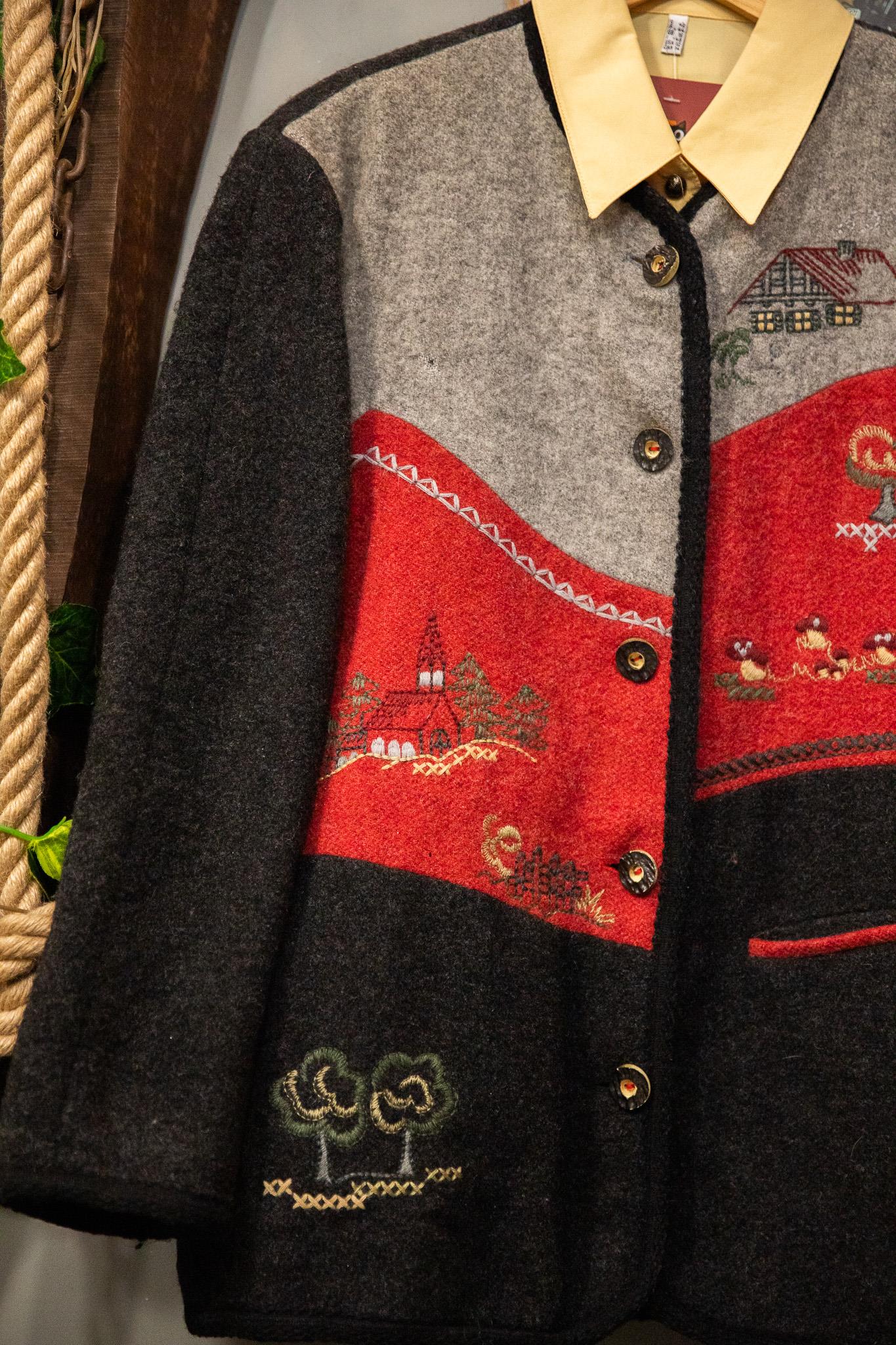 Austrian Bavyera Embroidered Ceket