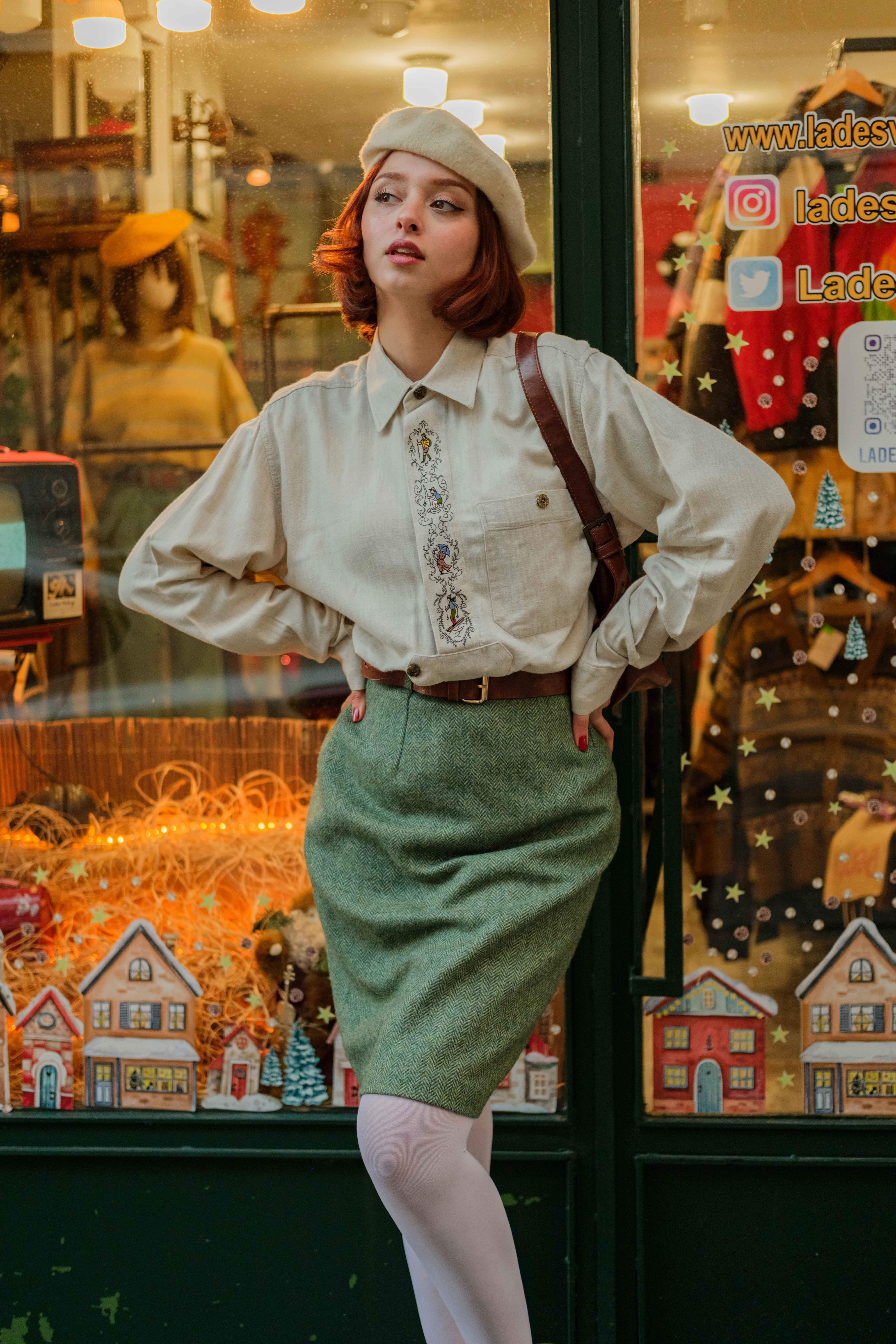 BAVYERA NAKIŞ DESENLİ GÖMLEK