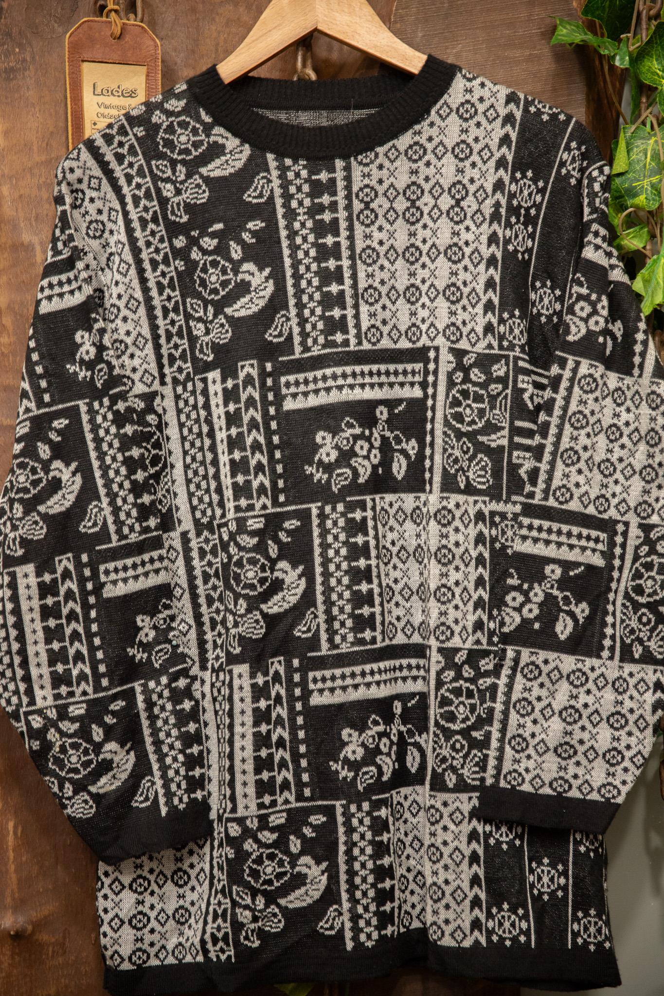 Coogi Tarz Black&White Kazak