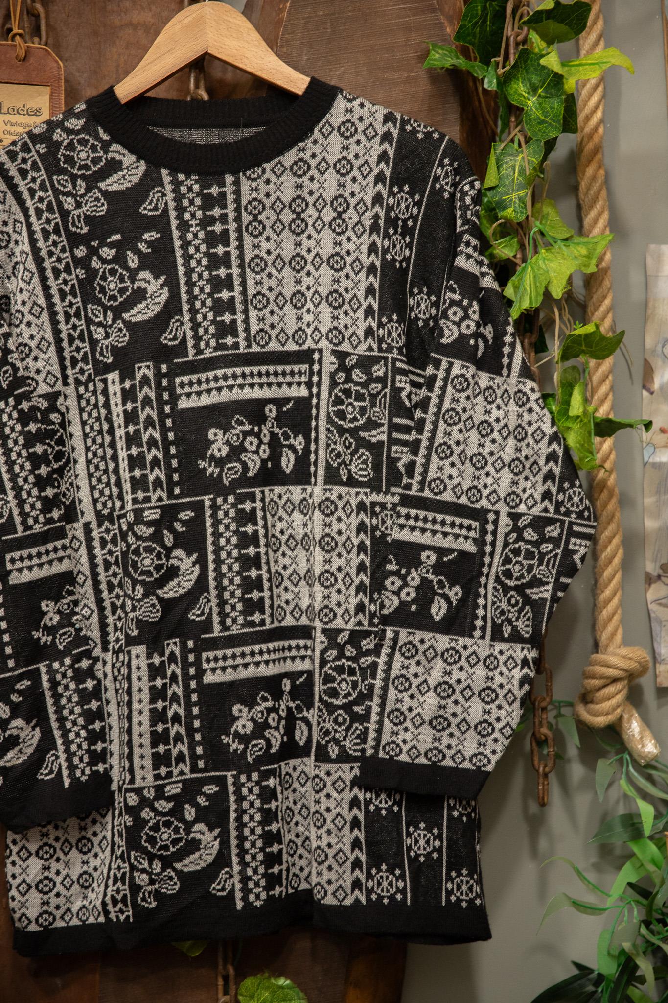 Coogi Tarz Black&White Kazak