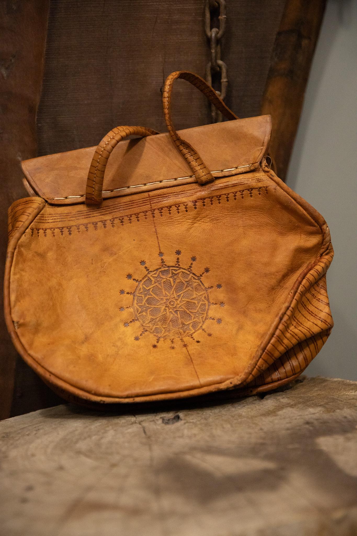 El İşçiliği Etnik Deri Çanta