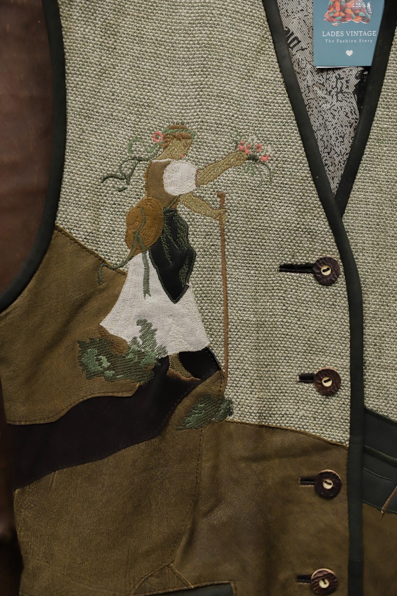 El Nakışlı Austrian Bavyera Yelek/Ceket/