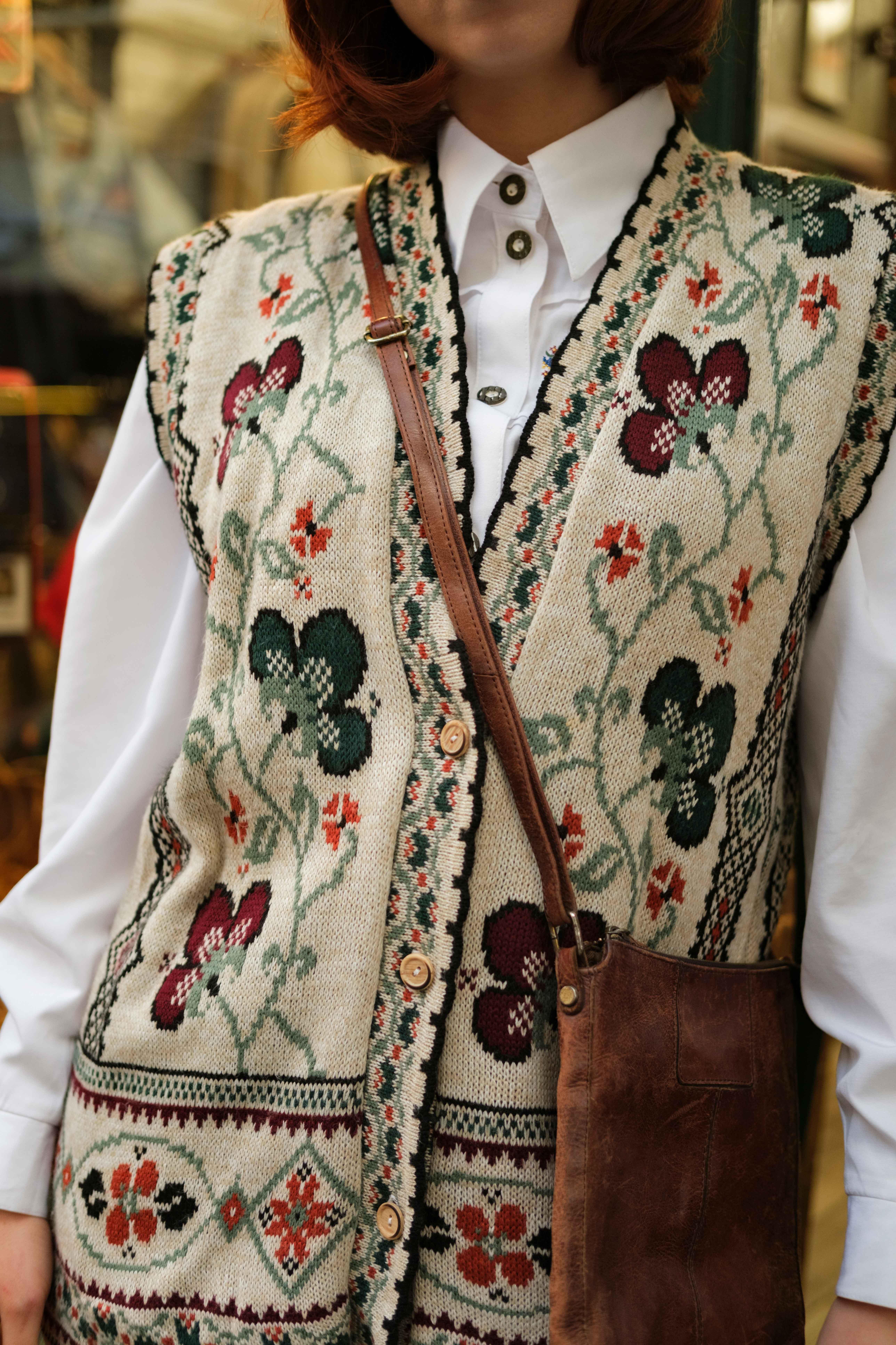 England Model Etnik Kadın Yelek / Süveter