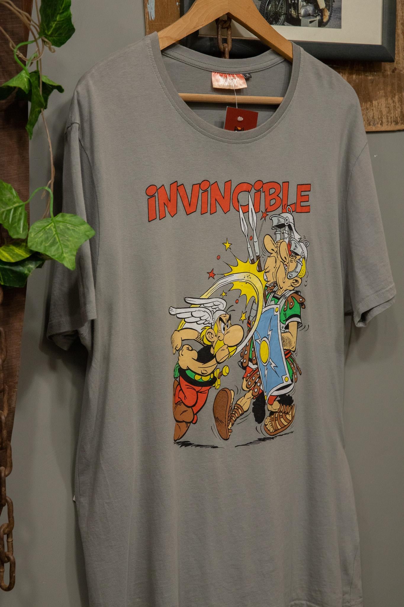 invincible Koleksiyon T-Shirt