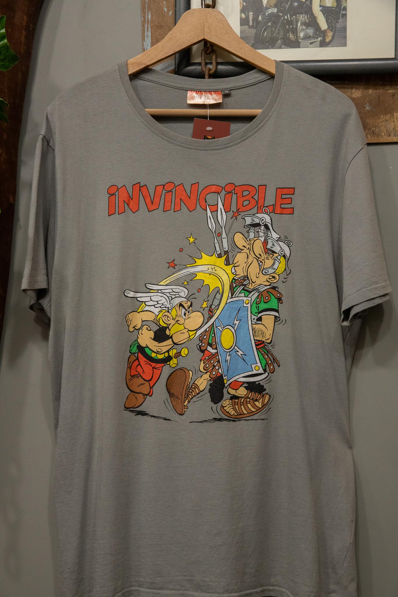 invincible Koleksiyon T-Shirt