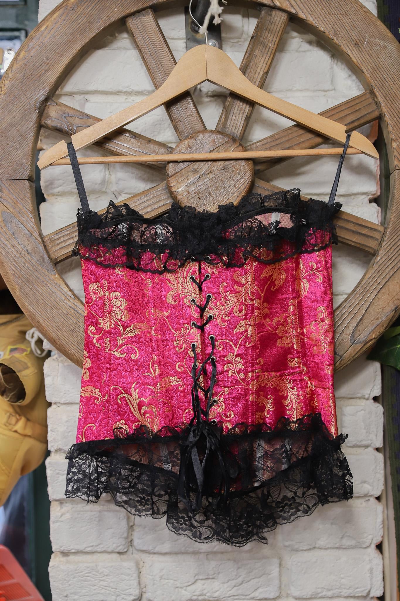 Magenta&Gold Brocade Korse