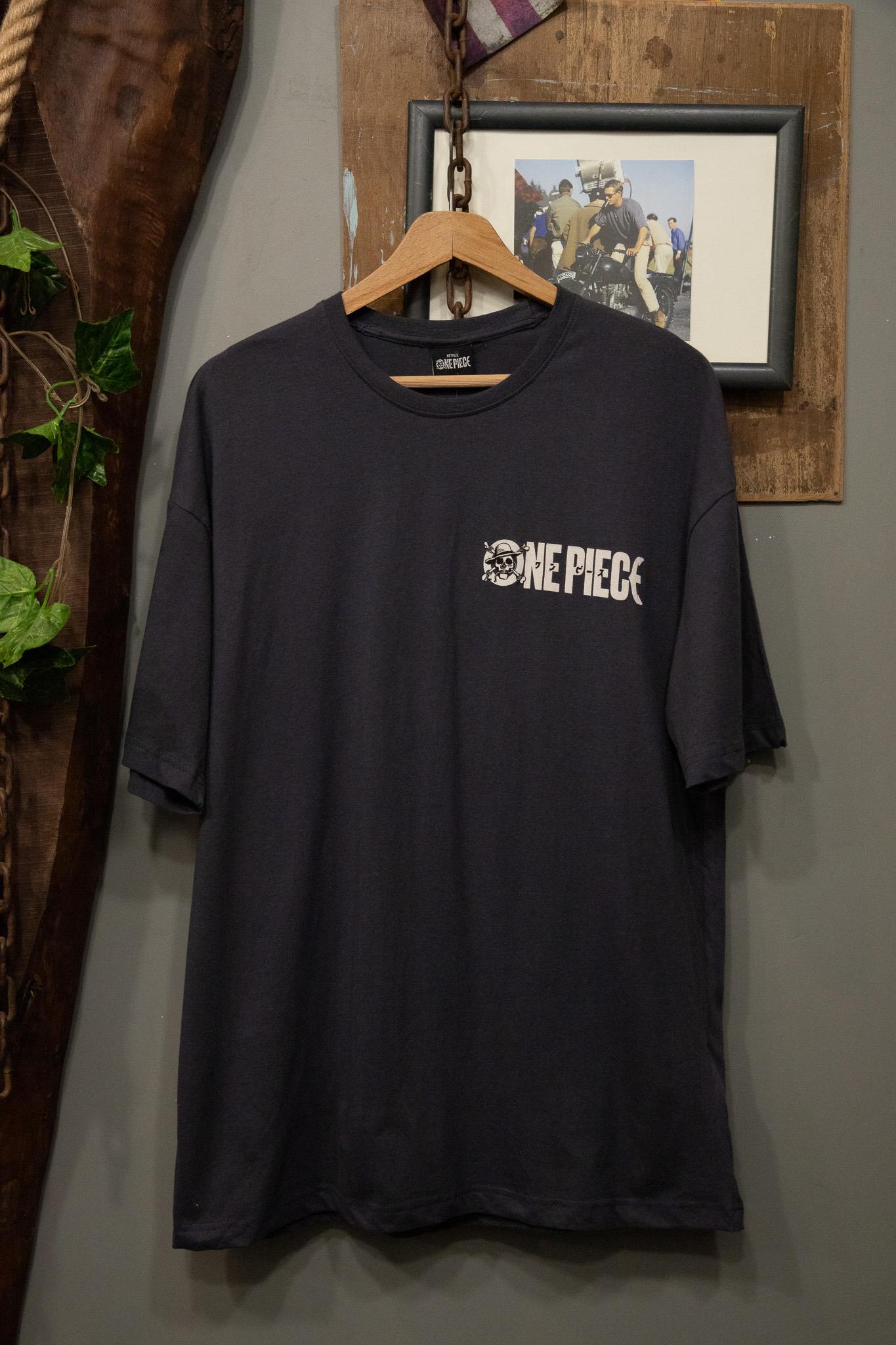 NETFLIX NE PIECE T-Shirt