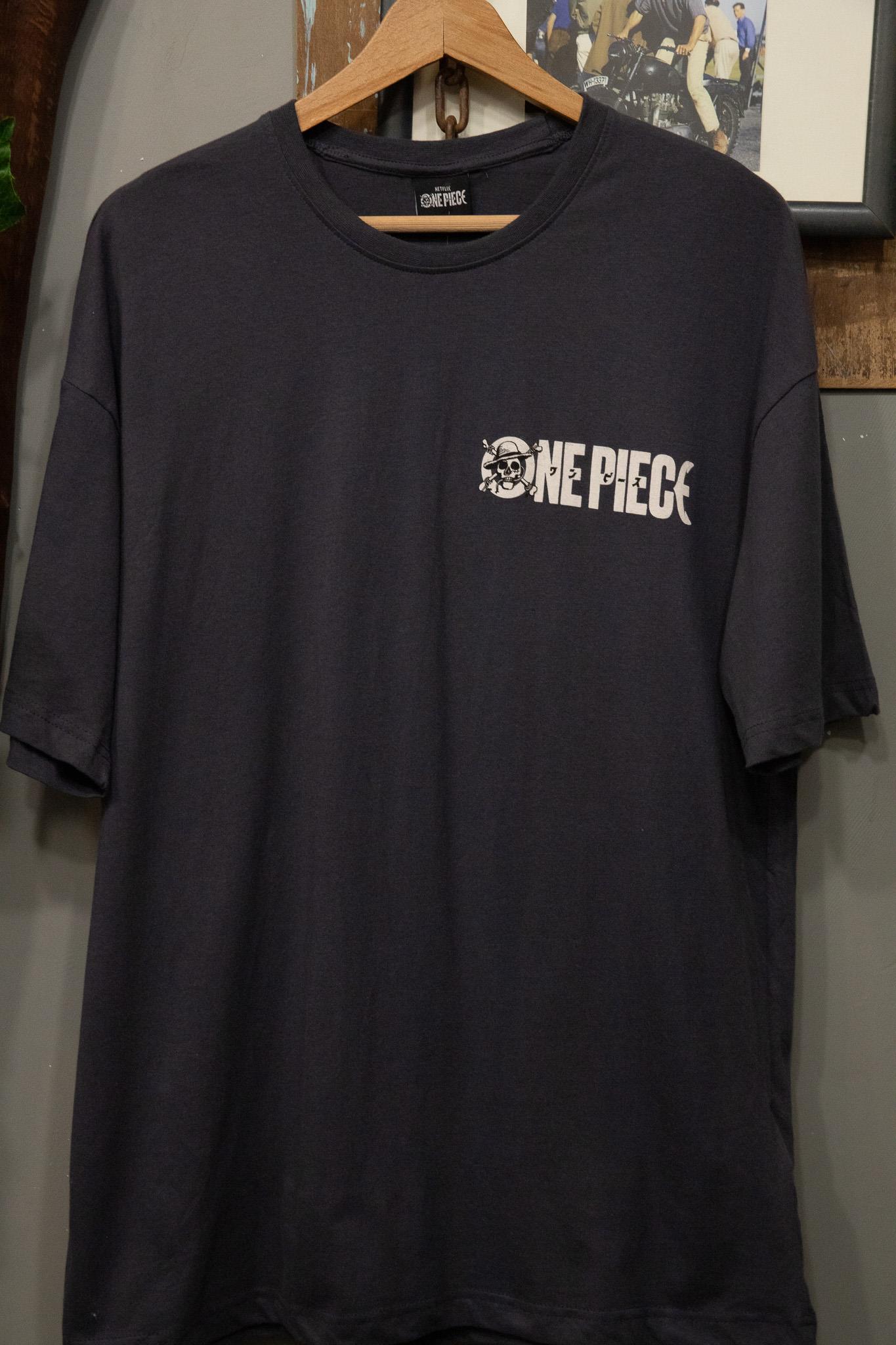 NETFLIX NE PIECE T-Shirt