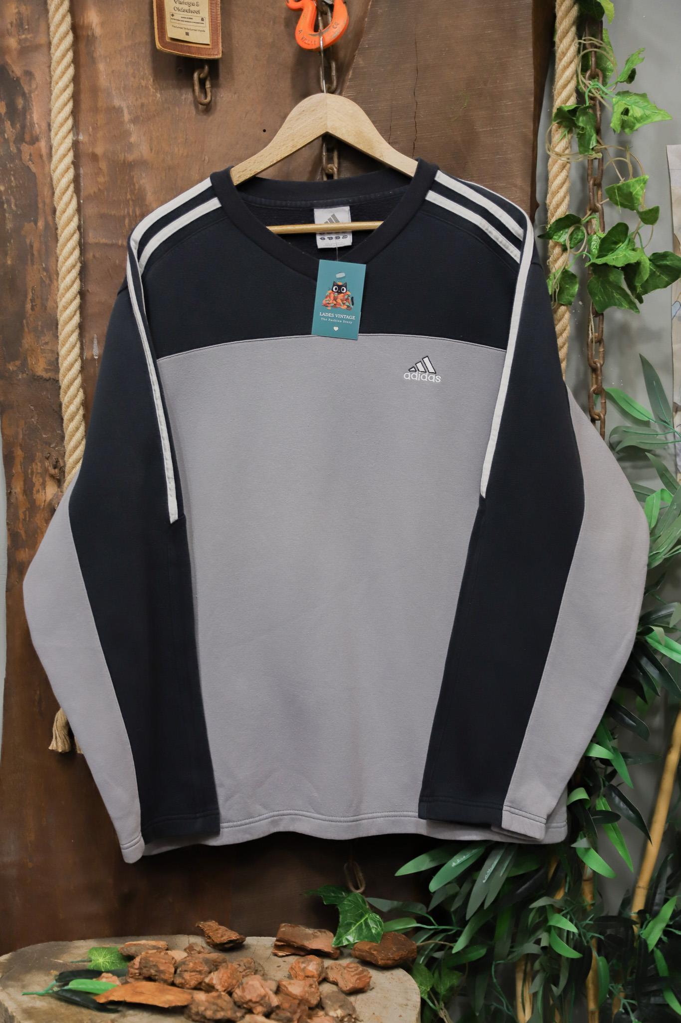 Original Adidas 90s Sweatshirt