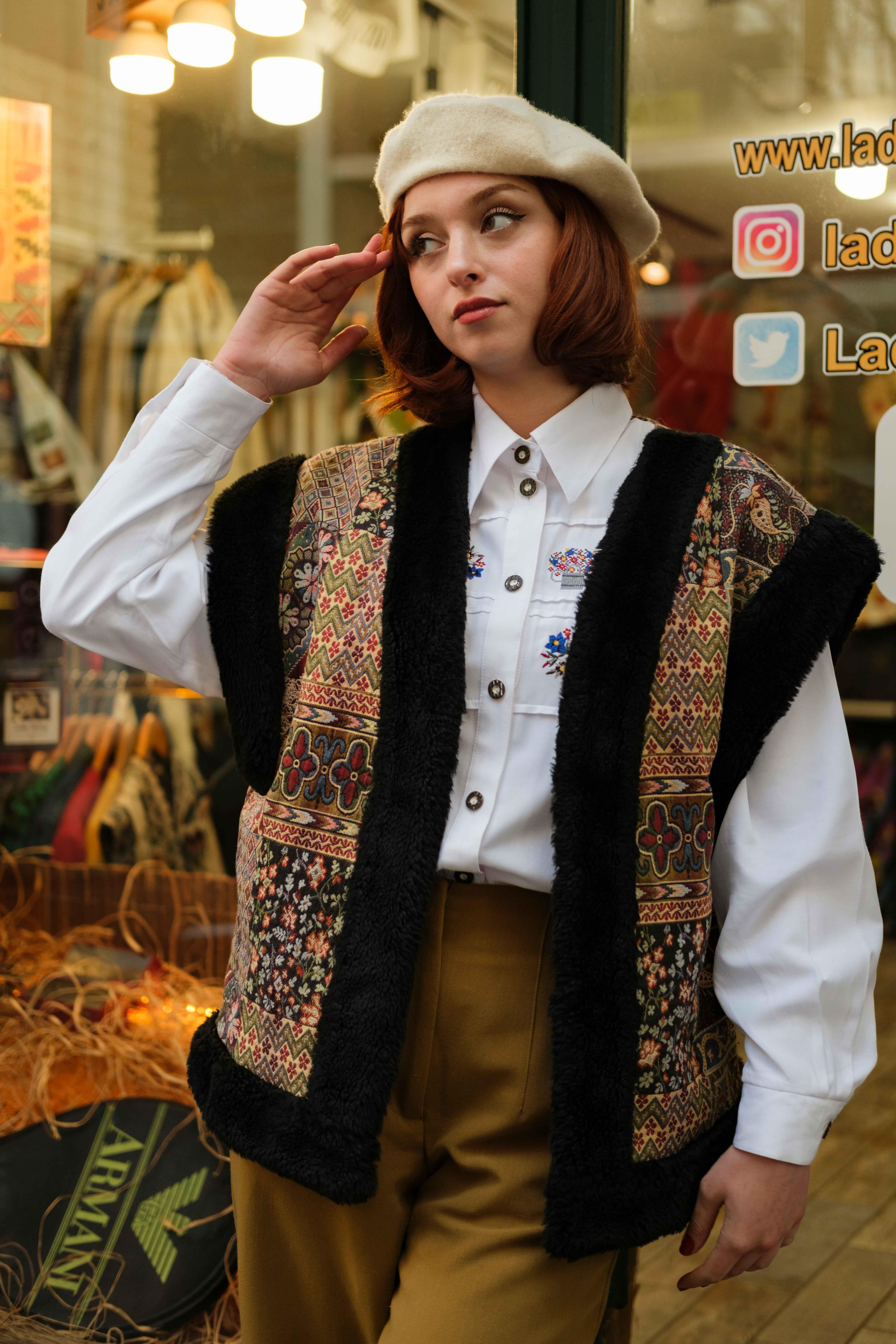 PARİS STYLE VİNTAGE YELEK