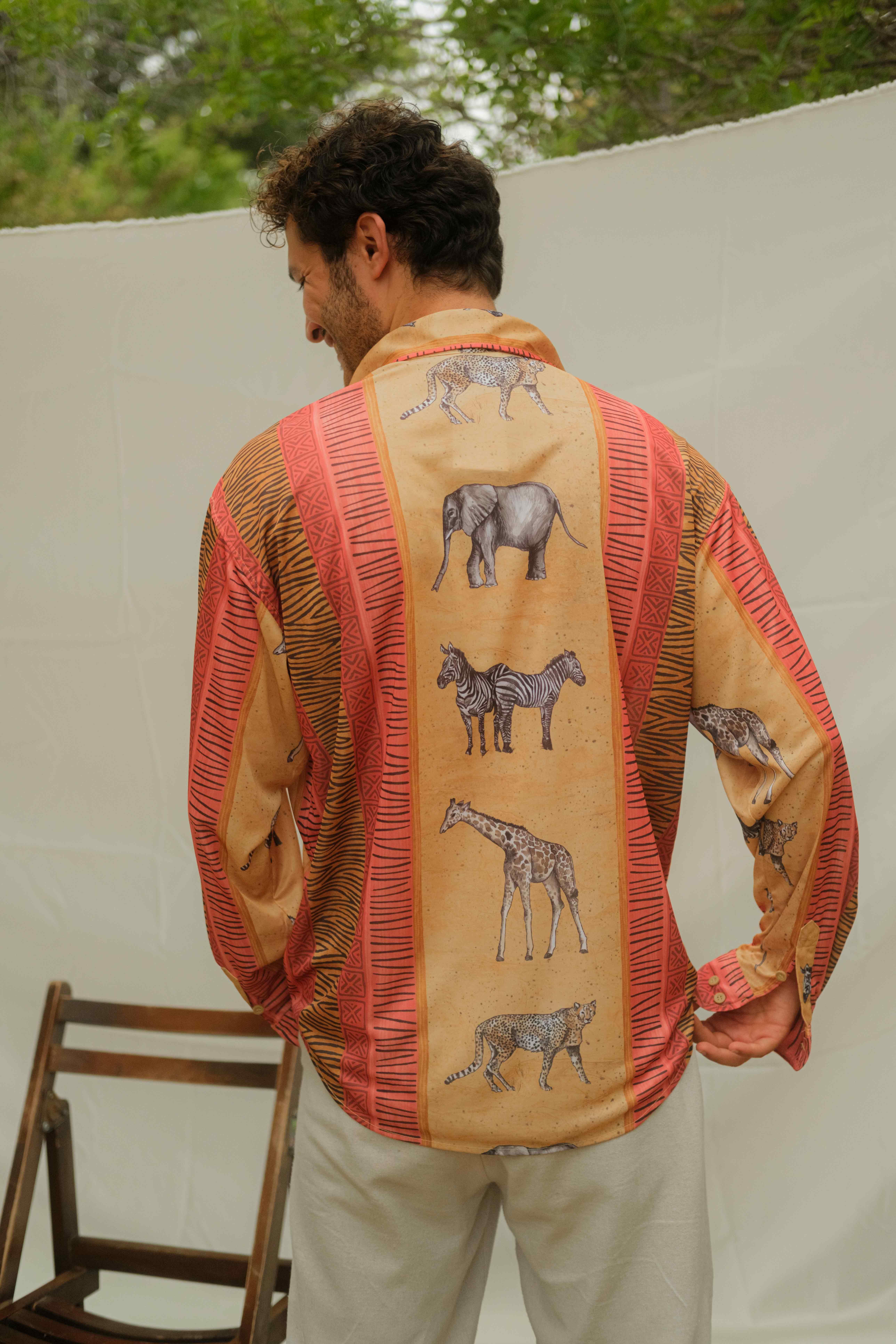 RETRO UNİSEX KOLEKSİYON GÖMLEK