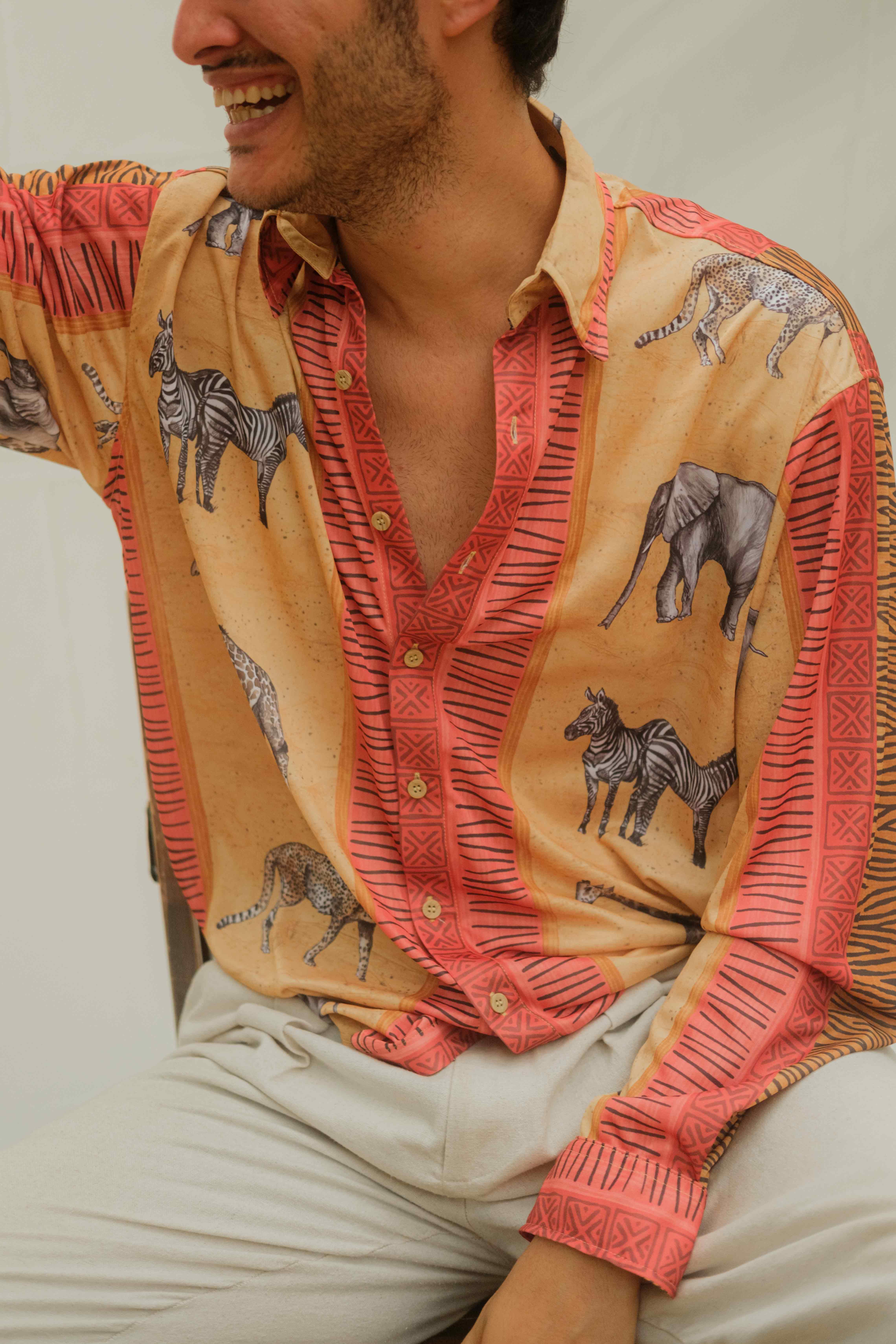 RETRO UNİSEX KOLEKSİYON GÖMLEK