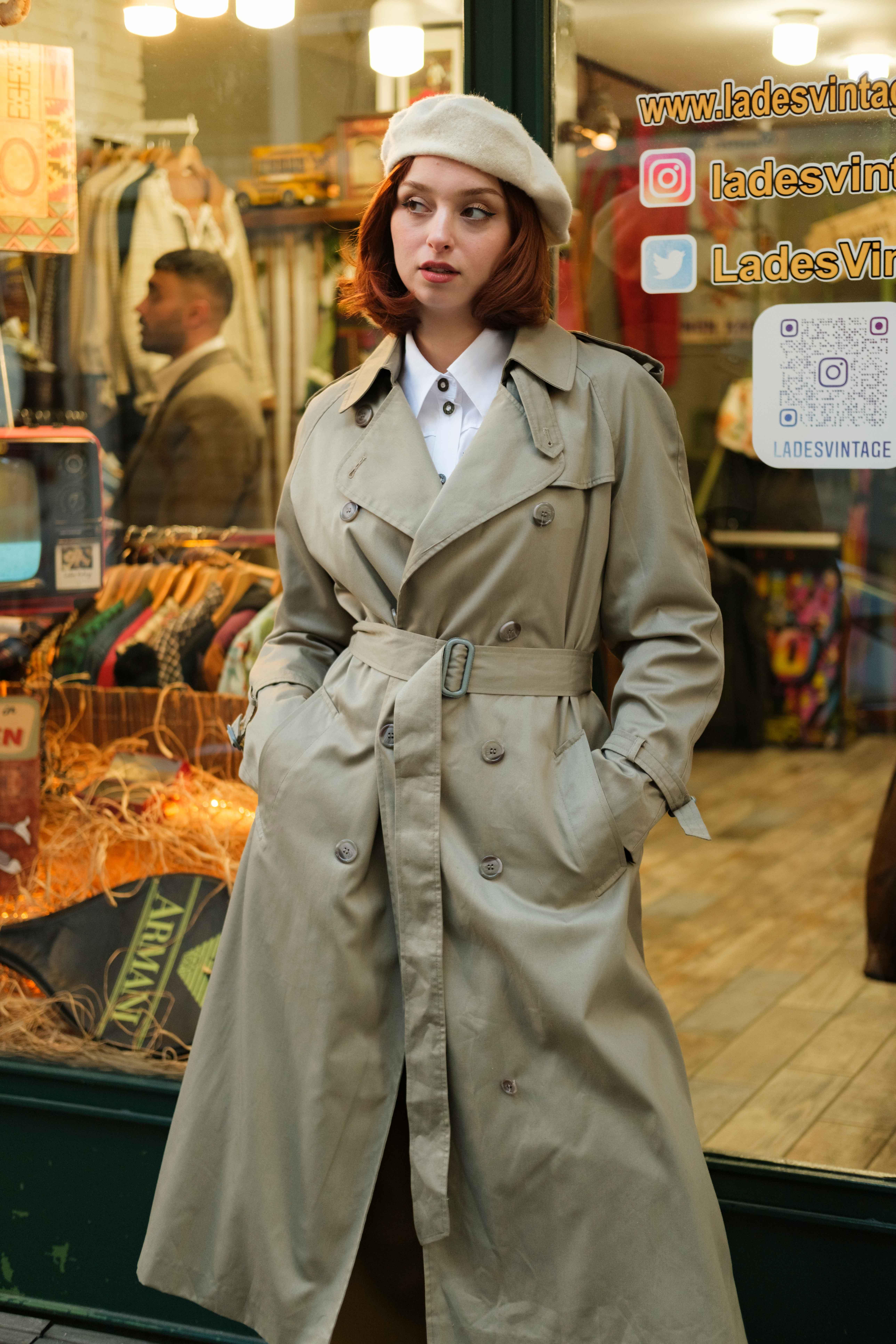 SALAŞ MODEL TRENÇKOT