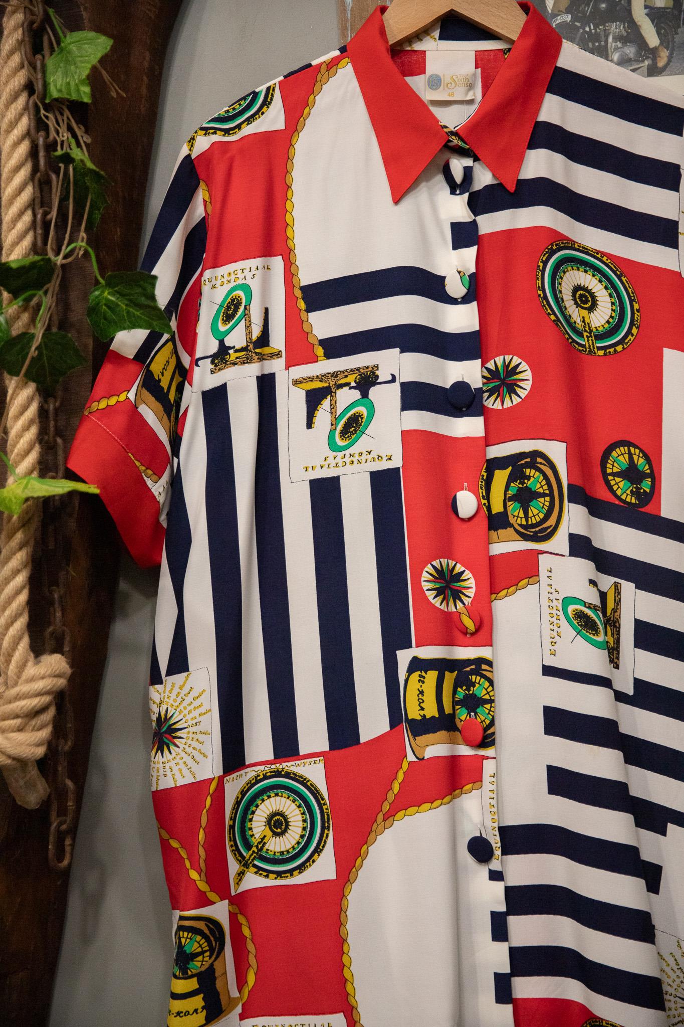 SıxthSense 90s Gömlek