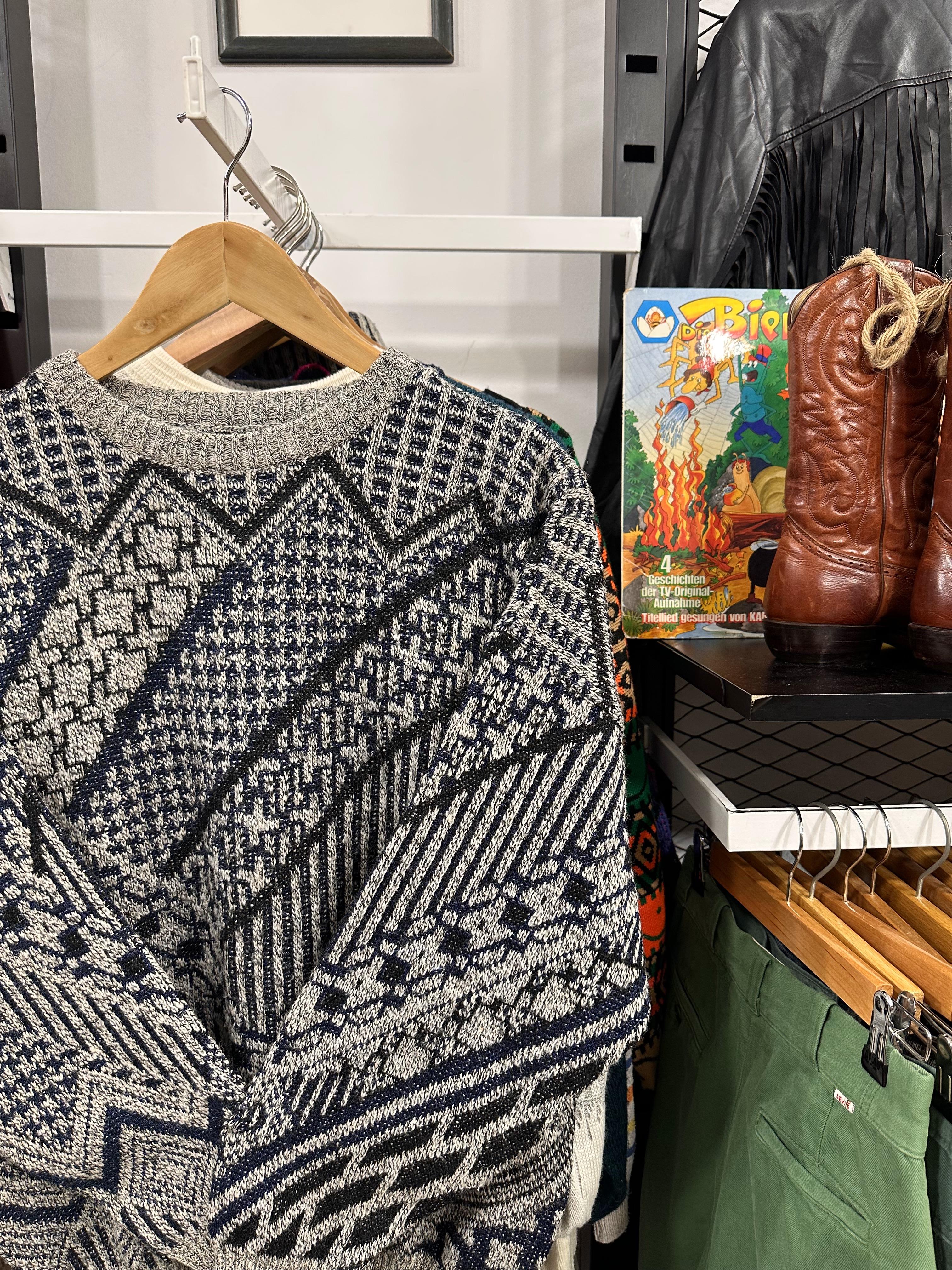 Vintage Unisex Denmark Salaş Kazak