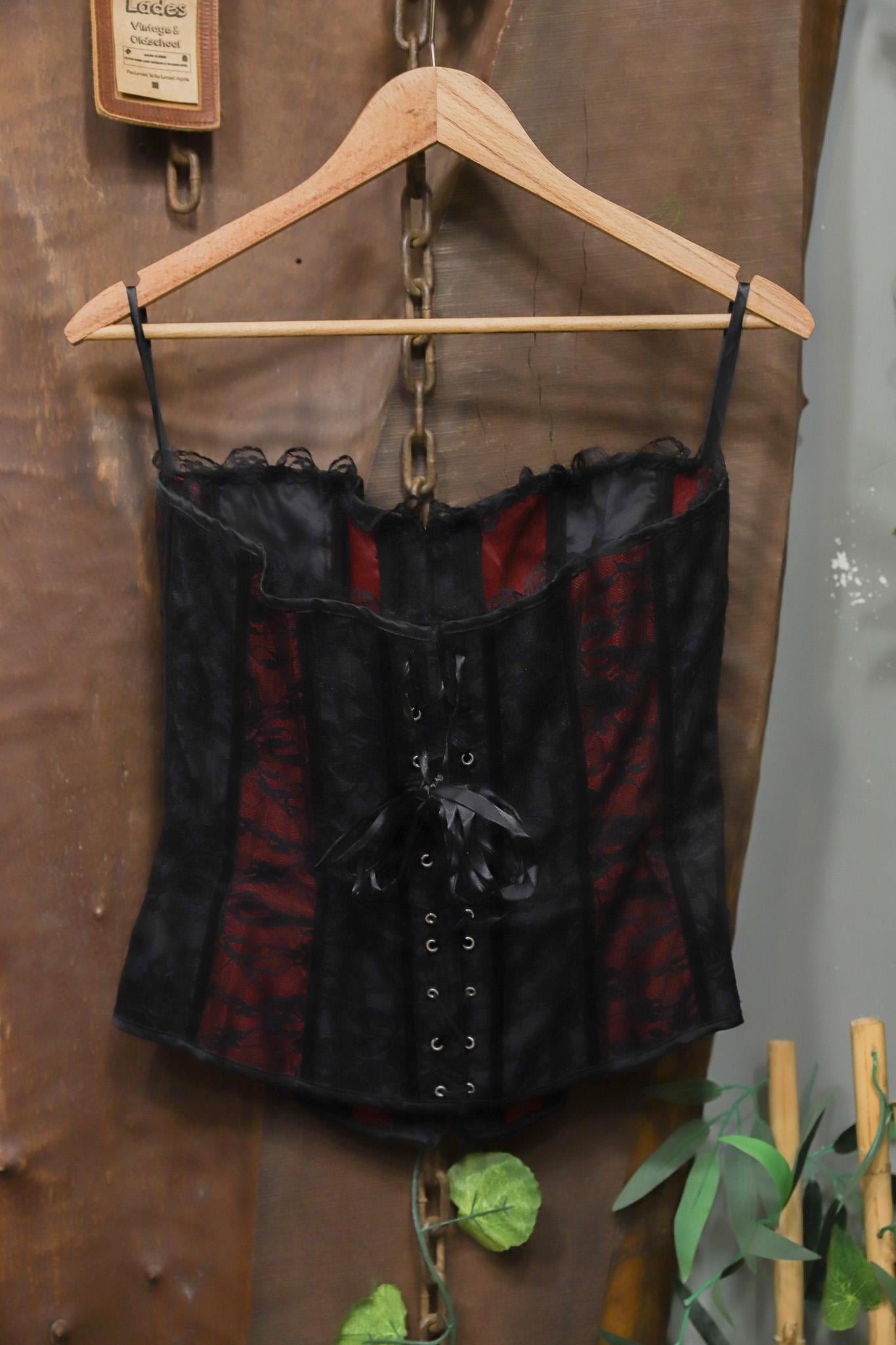 Y2K Black Burgundy Lace Korset