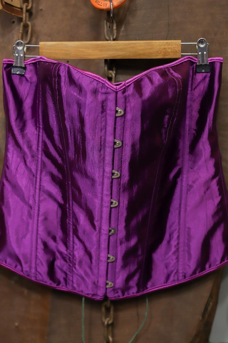 2000s Purple Satin Korset