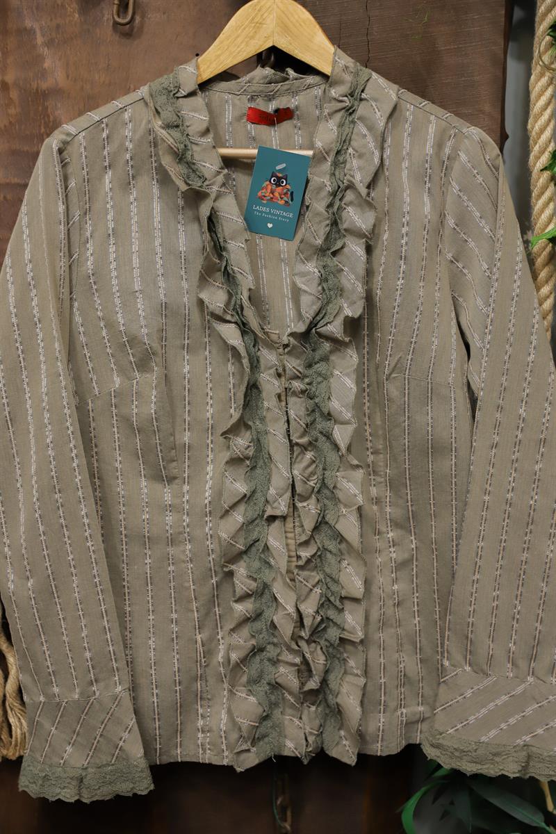 2000s Romantic Ruffle Bluz