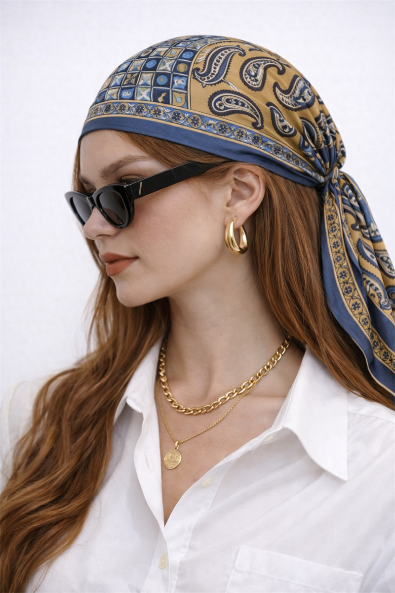 70s Navy Classic Silk Fular