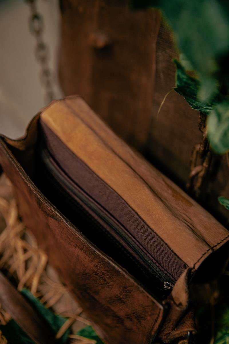 80ler Vintage Fransız Deri Çanta