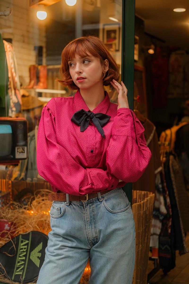 80ler Yaka Detaylı Kadın Gömlek