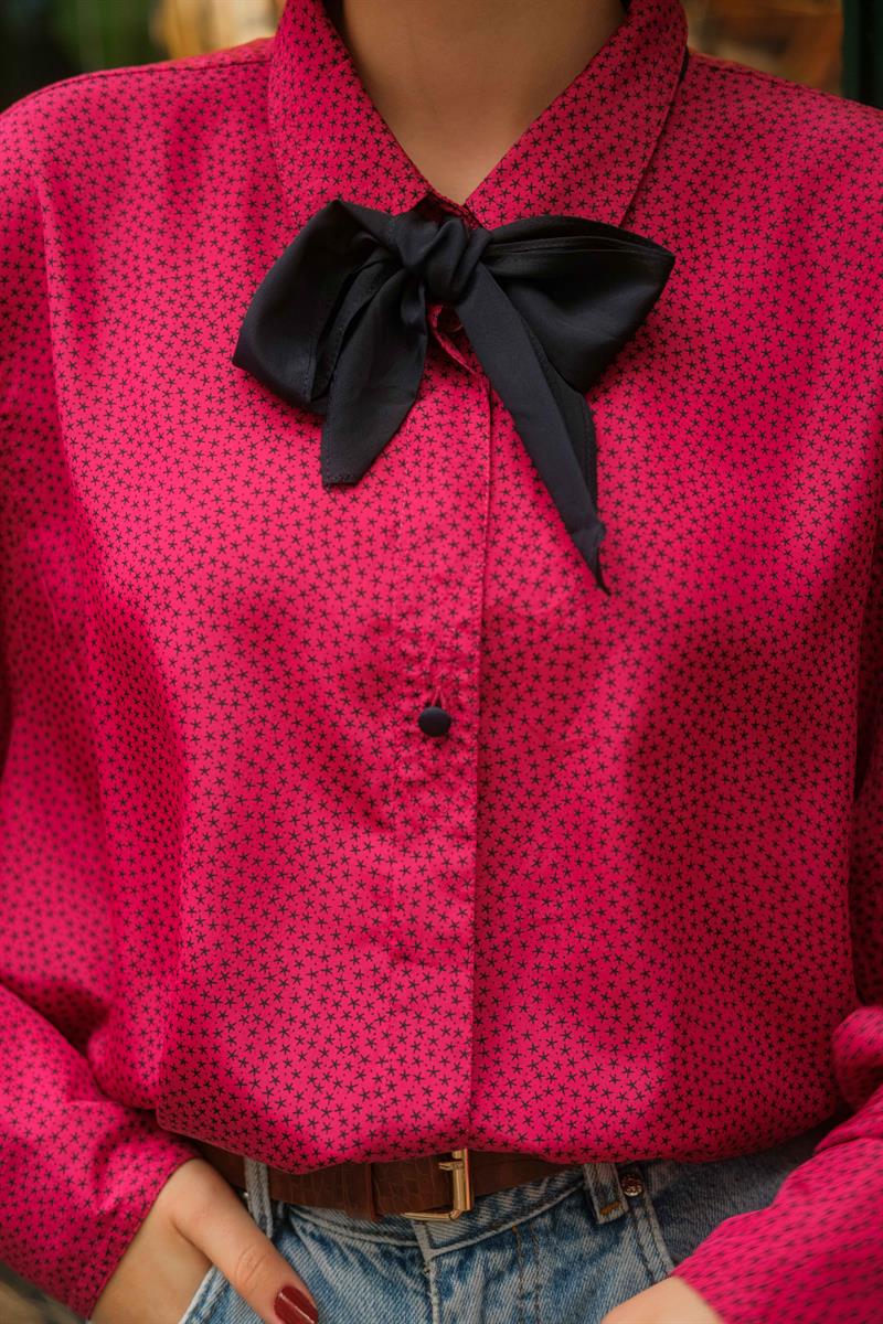 80ler Yaka Detaylı Kadın Gömlek