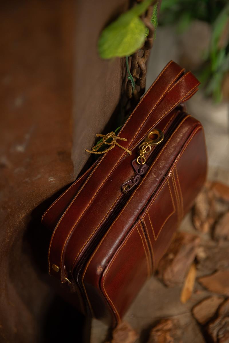 80s Burgundy Tooled Deri Çanta