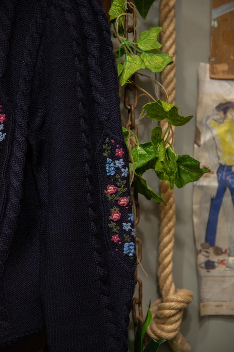 80s Hand-Kinitted Navy Örme Hırka