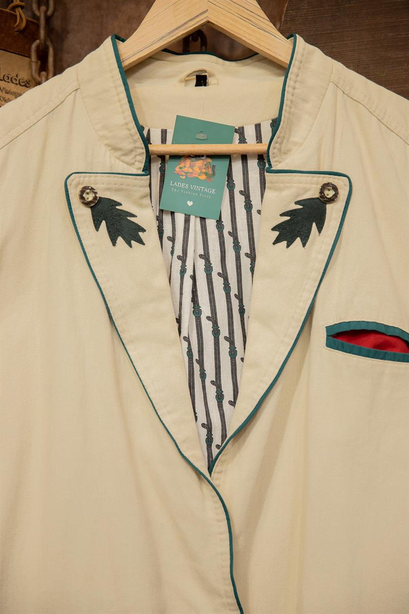 90s Austrian Bavyera Cream Ceket